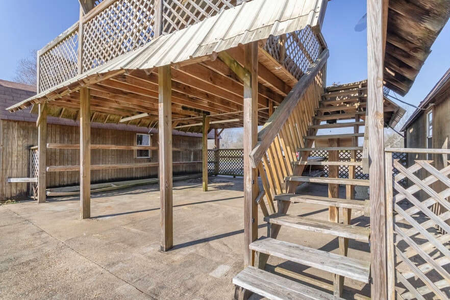 More Photos Of 2356 Alabama River Pky, Millbrook Flex For Sale