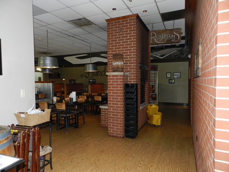 More Photos Of 309 E Main St, Carbondale Restaurant For Sale