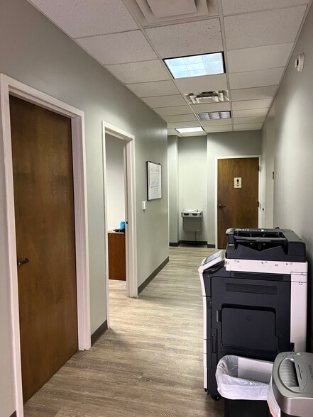 More Photos Of 2239 Whitten Rd, Memphis Light Distribution For Sale