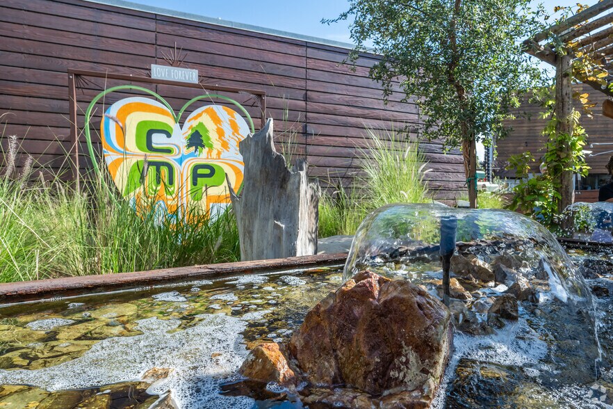 More Photos Of 2937 Bristol St, Costa Mesa Unknown For Lease