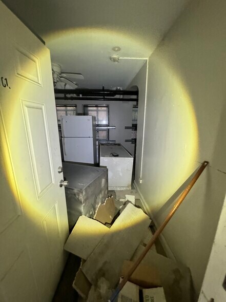 More Photos Of 7456 S Shore Dr, Chicago Apartments For Sale