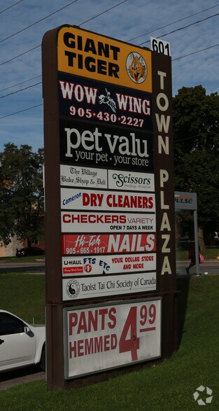 More Photos Of 601 Dundas St W, Whitby Unknown For Lease