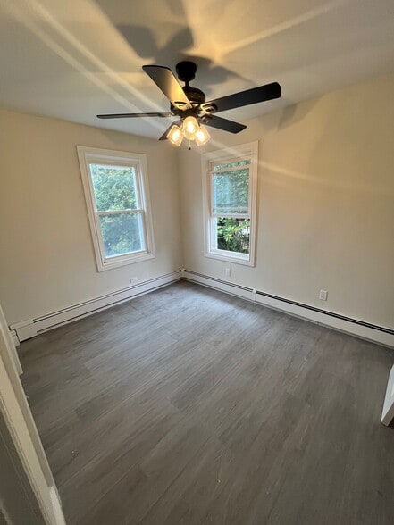 More Photos Of 201 Hallock Ave, Port Jefferson Station Office Residential For Sale