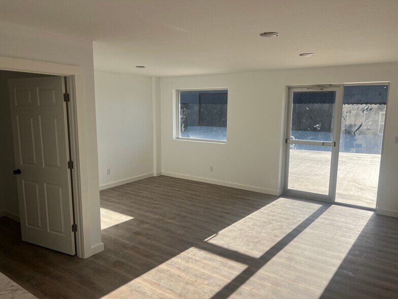 More Photos Of 4540 FM 1102, New Braunfels Unknown For Lease