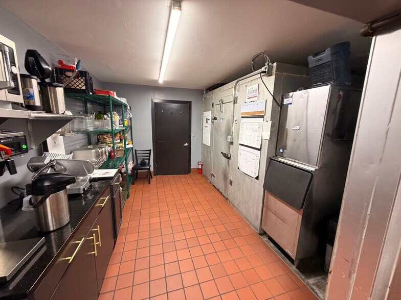 More Photos Of 707 Doc Henry Rd, Greenwood Sports And Entertainment For Sale