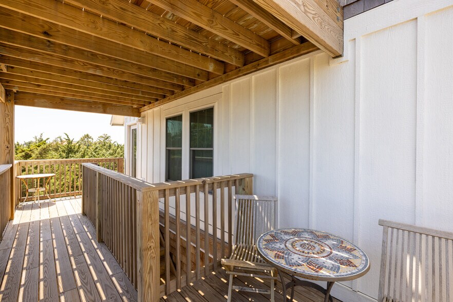 More Photos Of 26689 NC Hwy 12, Waves General Retail For Sale