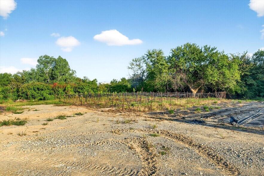 More Photos Of TBD FM 691, Denison Land For Sale