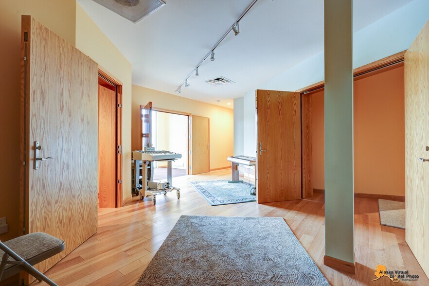 More Photos Of 1075 S Inner Springer Loop, Palmer Industrial For Sale