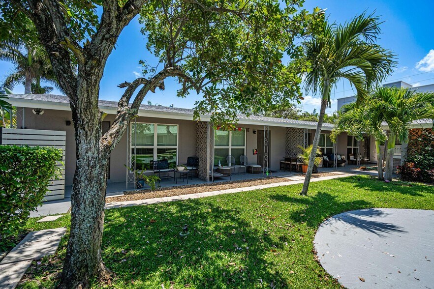 More Photos Of 2201 NE 14th Ave, Wilton Manors Apartments For Sale