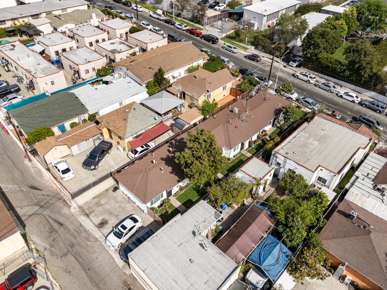 More Photos Of 549 S Mathews St, Los Angeles Apartments For Sale