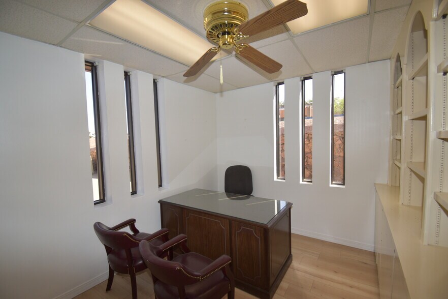 More Photos Of 1201 E Schuster Ave, El Paso Medical For Lease