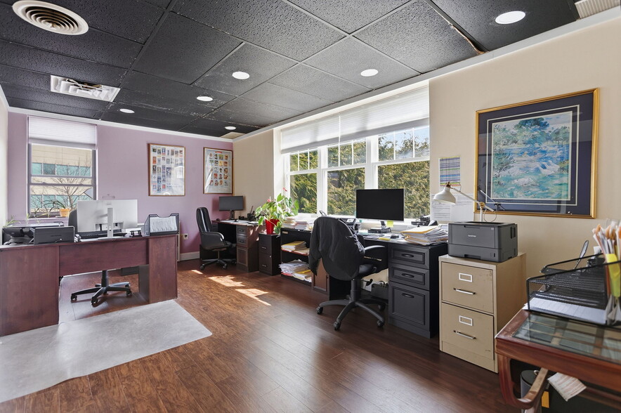 More Photos Of 96 Haarlem Ave, White Plains Office For Sale