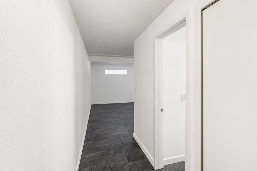 More Photos Of 1615 14th Ave, Vero Beach Medical For Sale