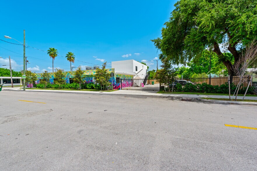 More Photos Of 4201 NW 2nd Ave, Miami Office For Lease