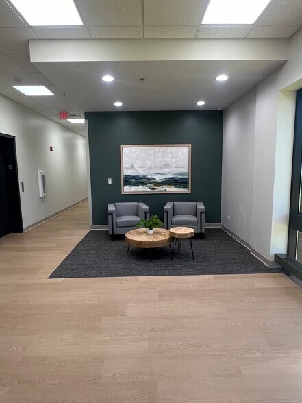 More Photos Of W57N14280 Doerr Way, Cedarburg Office For Lease