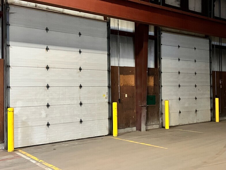 More Photos Of 76 Odell Rd, Muncy Warehouse For Lease