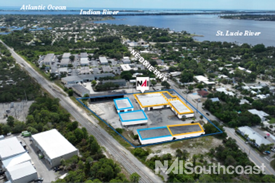 More Photos Of 657 NE Dixie Hwy, Jensen Beach Industrial For Lease