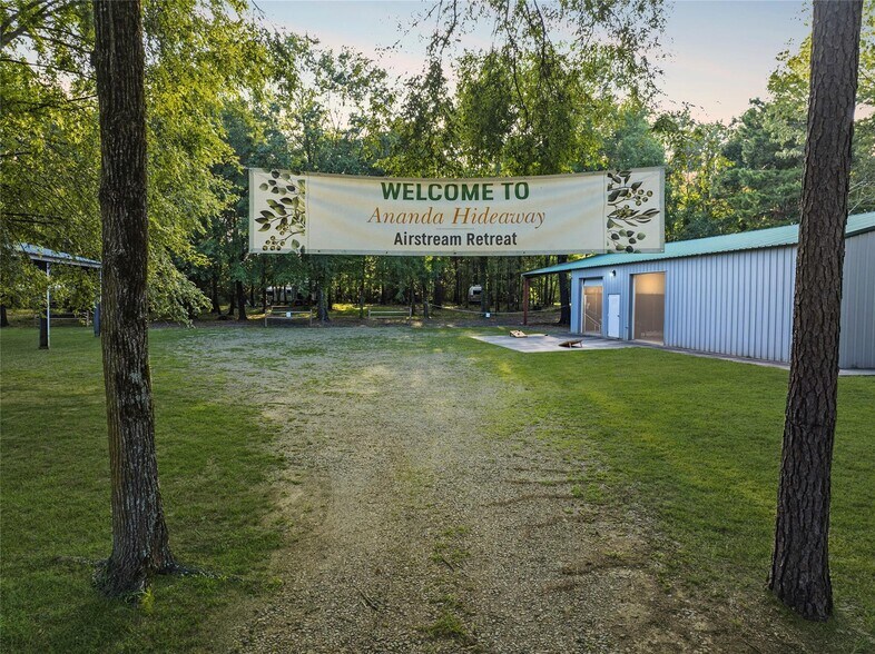 More Photos Of 2475 Belpine Loop, Broken Bow Flex For Sale