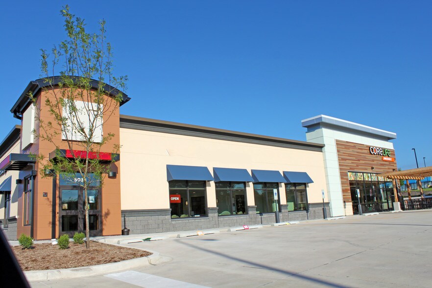 More Photos Of 5038 N Big Hollow Rd, Peoria Storefront Retail Office For Lease