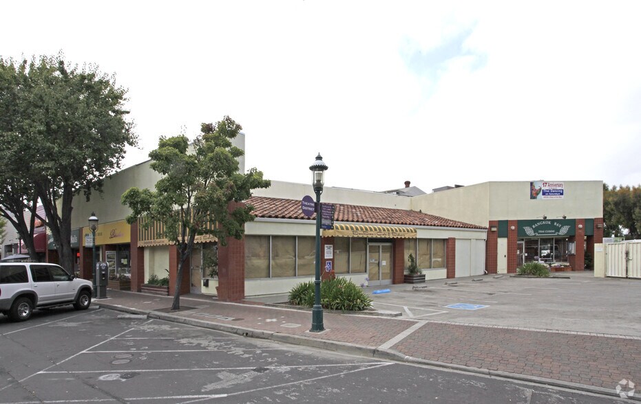 Primary Photo Of 2647-2655 Broadway St, Redwood City Storefront For Lease