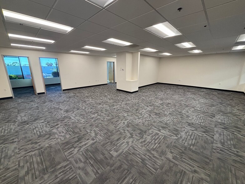 More Photos Of 4542 Ruffner St, San Diego Office For Lease