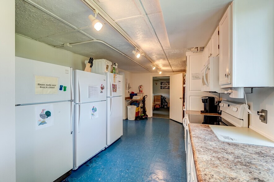 More Photos Of 7357 US Route 35 E, West Alexandria Daycare Center For Sale