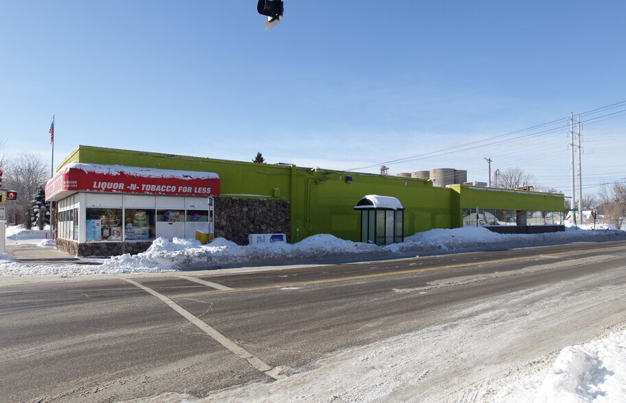 More Photos Of 2426 2nd St NE, Minneapolis Freestanding For Sale
