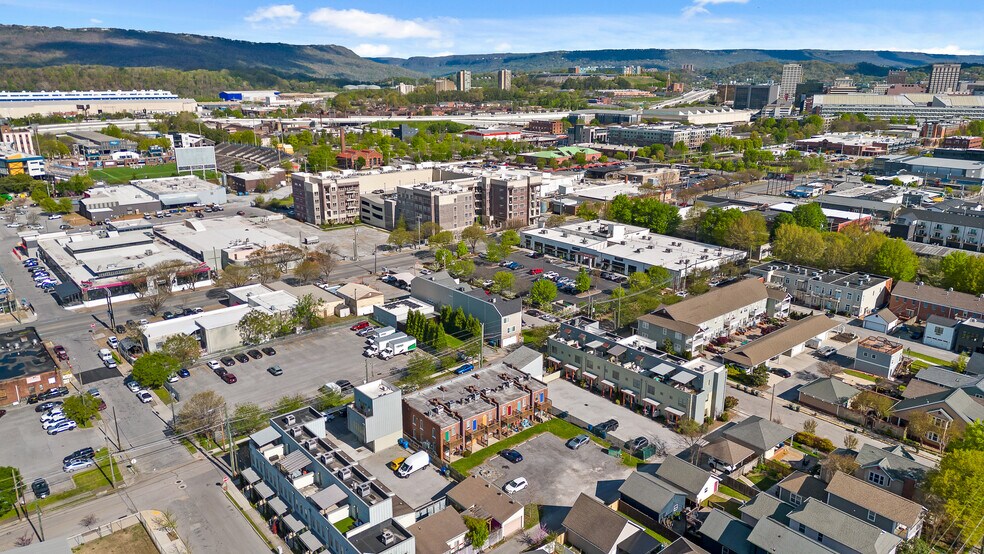 More Photos Of 1808 Cowart St, Chattanooga Apartments For Sale