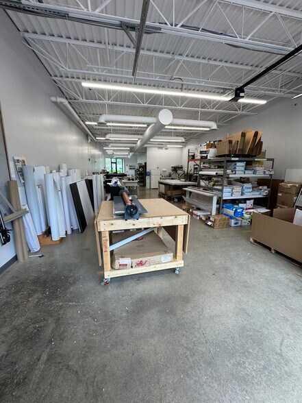 More Photos Of 45 Industrial Park Rd, Hingham Office For Lease