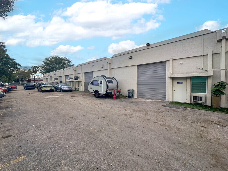 More Photos Of 14080-14118 SW 139th Ct, Miami Light Manufacturing For Sale