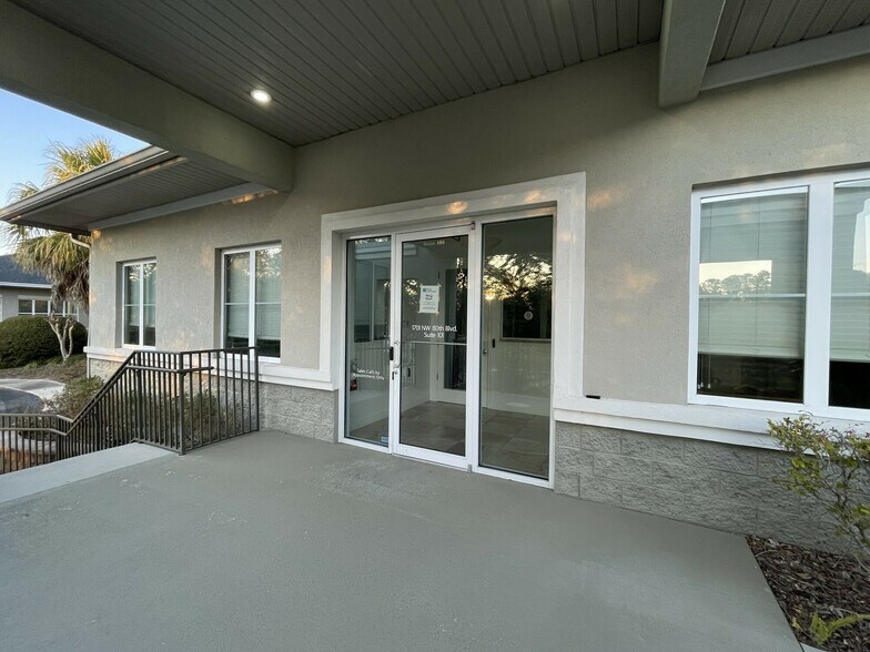 More Photos Of 1701 NW 80th Blvd, Gainesville Office For Sale