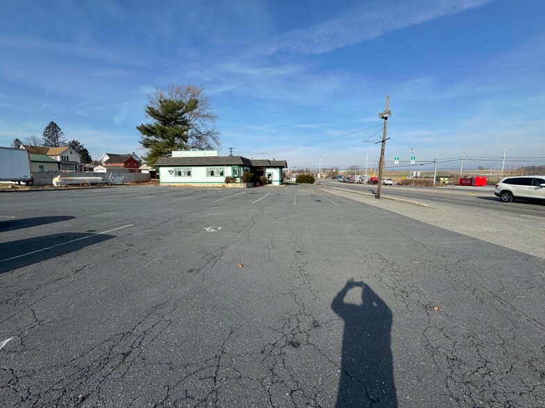 More Photos Of 780 Route 41, Gap General Retail For Sale