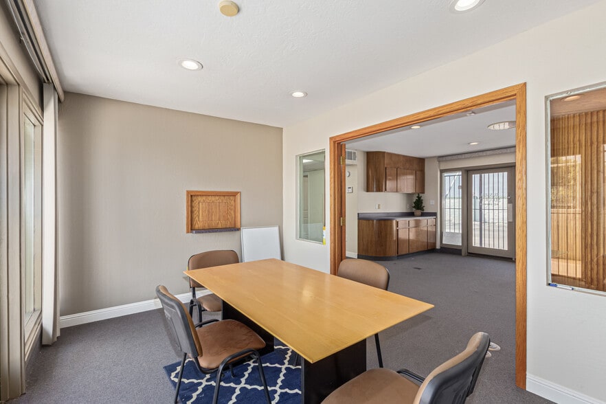 Primary Photo Of 8545 N Black Canyon Hwy, Phoenix Medical For Sale