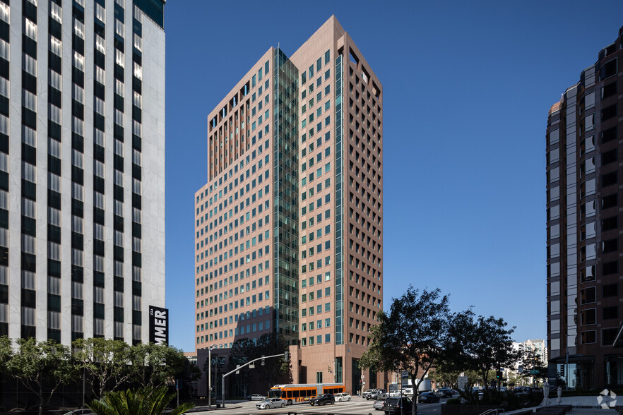 Primary Photo Of 10877 Wilshire Blvd, Los Angeles Office For Lease