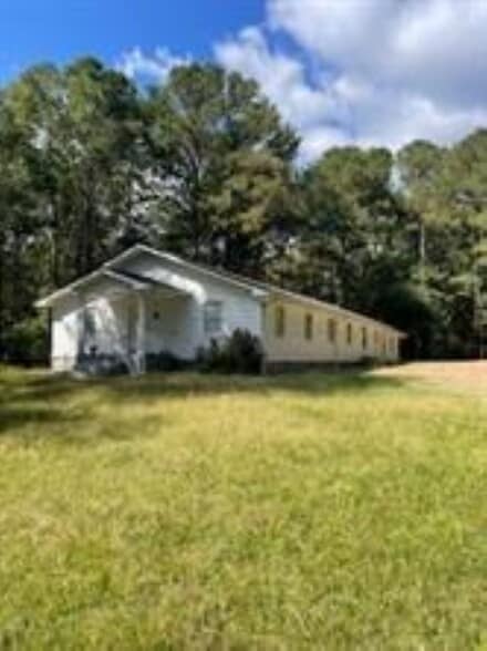 Primary Photo Of 346 Lucky St, Canton Specialty For Lease