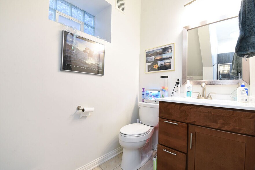 More Photos Of 1828 S Peoria St, Chicago Multifamily For Sale