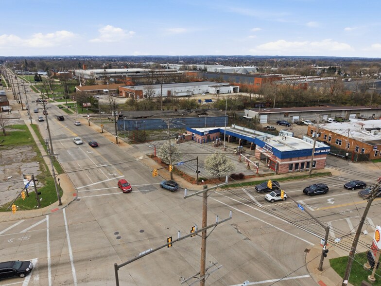 More Photos Of 16436 Miles Rd, Cleveland Carwash For Sale