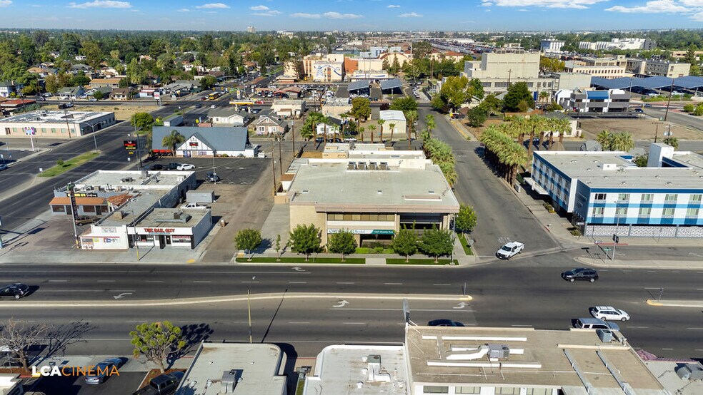 More Photos Of 1227 Chester Ave, Bakersfield Loft Creative Space For Sale