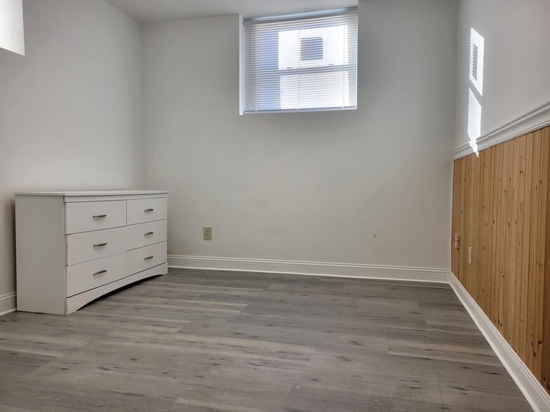 More Photos Of 419 Market St, Lykens Medical For Sale