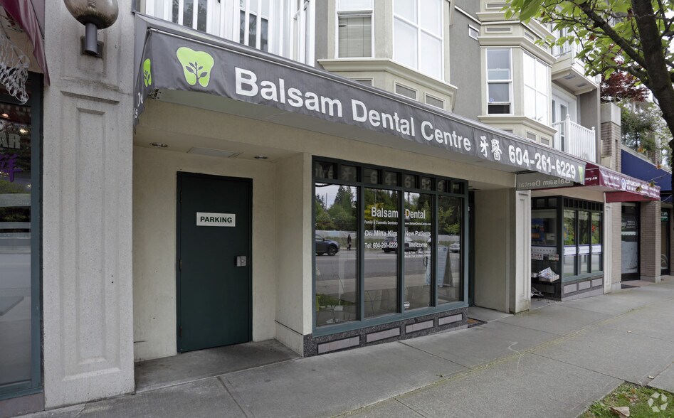 More Photos Of 5707-5763 Balsam St, Vancouver Apartments For Sale