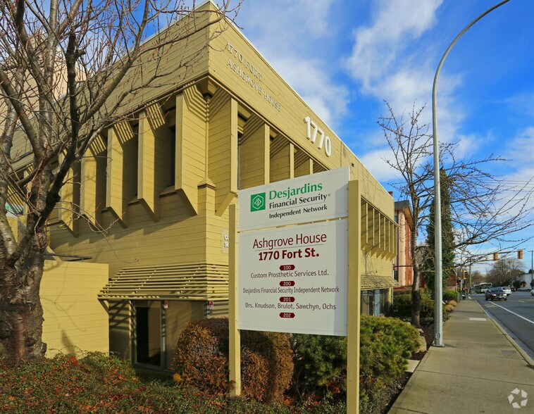 More Photos Of 1770 Fort St, Victoria Office For Lease