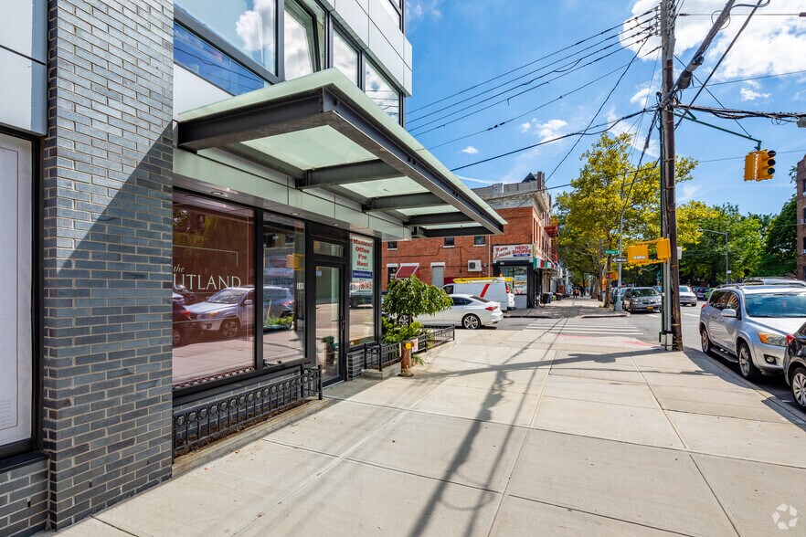 More Photos Of 401 Rutland Rd, Brooklyn Apartments For Lease