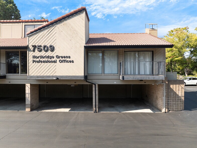 More Photos Of 7509 Madison Ave, Citrus Heights Medical For Sale