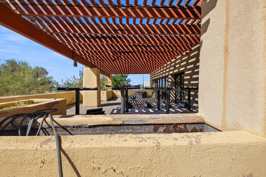 More Photos Of 4201 Del Rey Blvd, Las Cruces Office For Sale