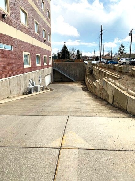 More Photos Of 220 E Rowan Ave, Spokane Medical For Lease