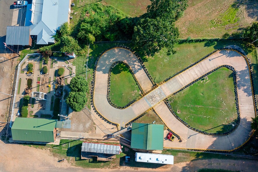 More Photos Of 6659 N US Highway 259, Broken Bow Amusement Park For Sale