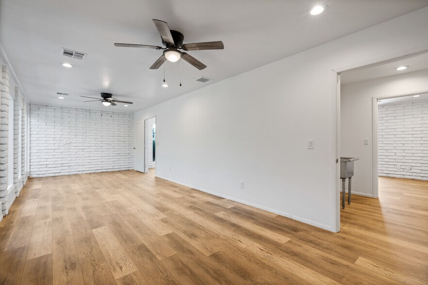 More Photos Of 2415 S Rural Rd, Tempe Office Residential For Sale