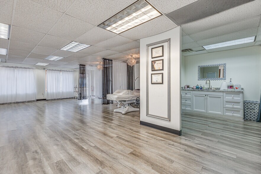 More Photos Of 831 Michigan Ave, Sheboygan Skilled Nursing Facility For Sale