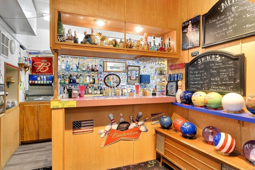 More Photos Of 27120 92nd Ave NW, Stanwood Bowling Alley For Sale