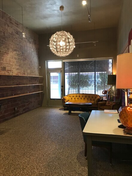 More Photos Of 1434-1436 N Van Ness Ave, Fresno Storefront For Sale